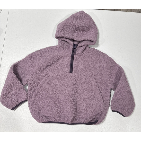 Lot of 3 Old Navy Sherpa Hoddie Puma T-Shirt Gildan Long Sleeve Tee Girls Size 6 - Picture 2 of 12